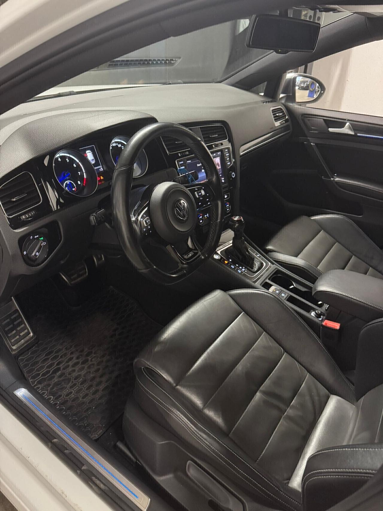 Volkswagen Golf R 2.0 DSG 2014