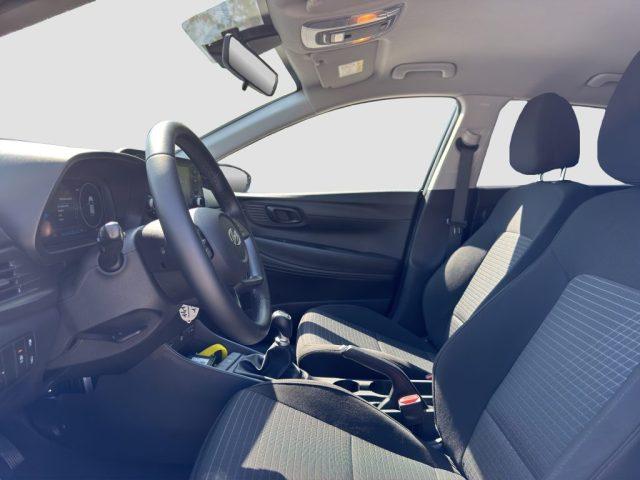 HYUNDAI i20 i20 1.2 MPI MT ConnectLine