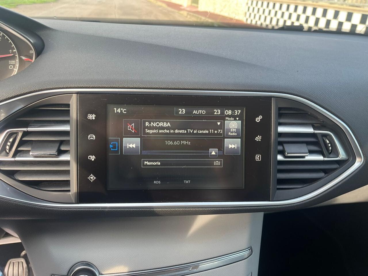 Peugeot 308 BlueHDi 120 SW Allure Unipro 2015