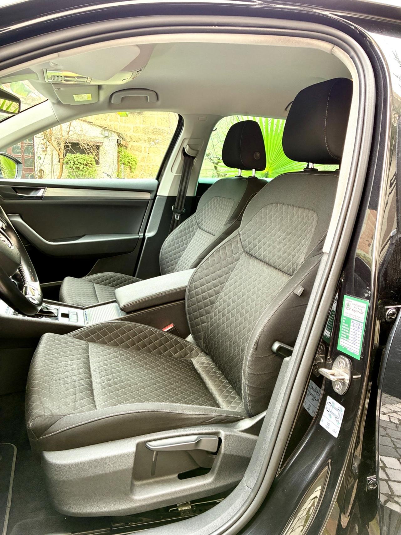 Skoda Superb 2.0 TDI EVO 200 CV SCR DSG Wagon Style