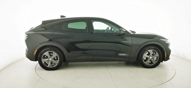 FORD Mustang Mach-E Standard Range 269 CV rwd (430 km di autonomia)