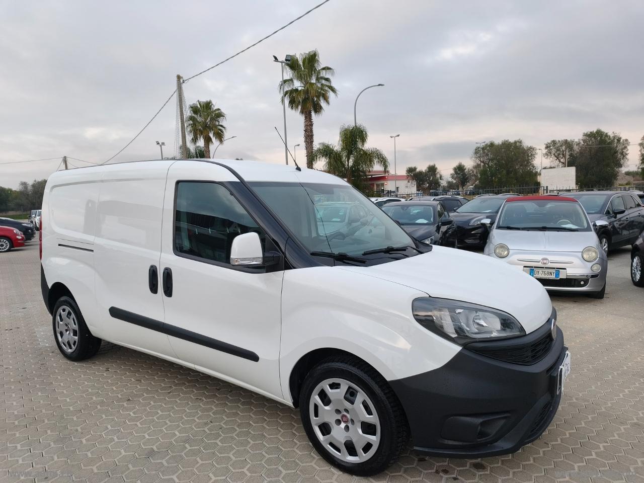 DOBLO 1.6 MJT 105 CV MAXI FURGONE 3 POSTI