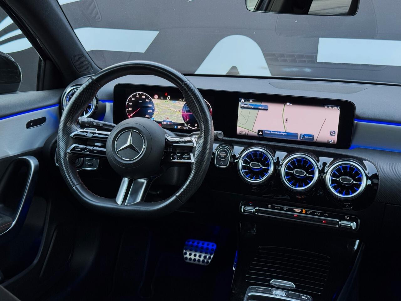 Mercedes-Benz A 180 d AMG Premium TETTO PACK LUCI
