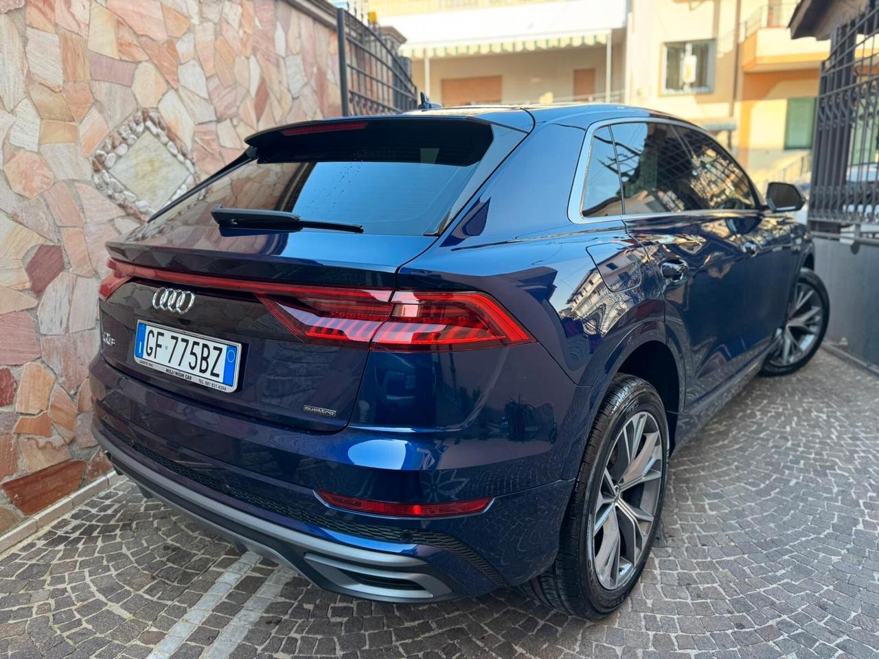 Audi Q8 45 TDI quattro tiptronic S line