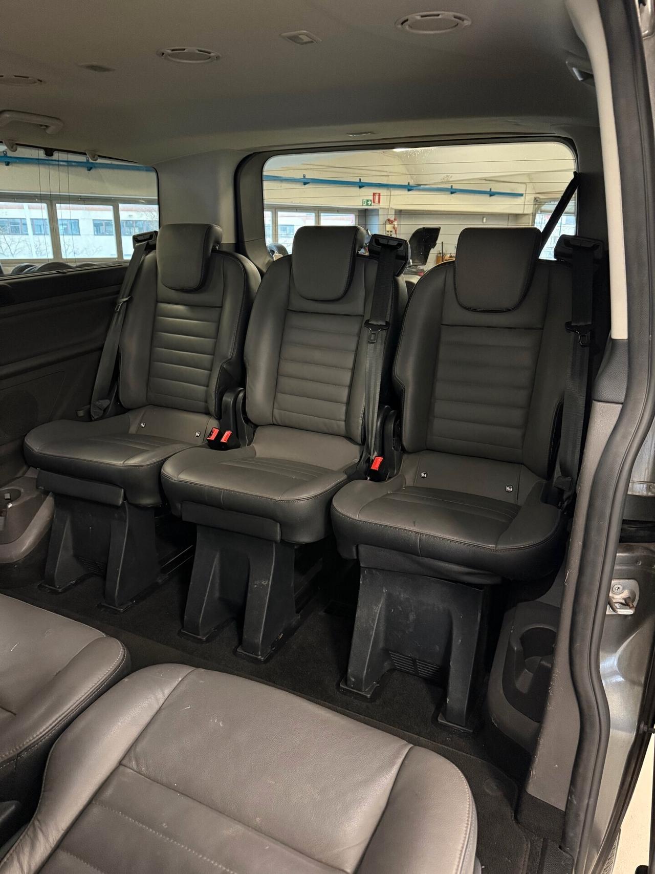 Ford Tourneo Custom 320 2.0 EcoBlue 130CV aut. PC Titanium