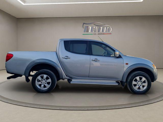 MITSUBISHI L200 2.5 DI-D/136CV Double Cab Invite