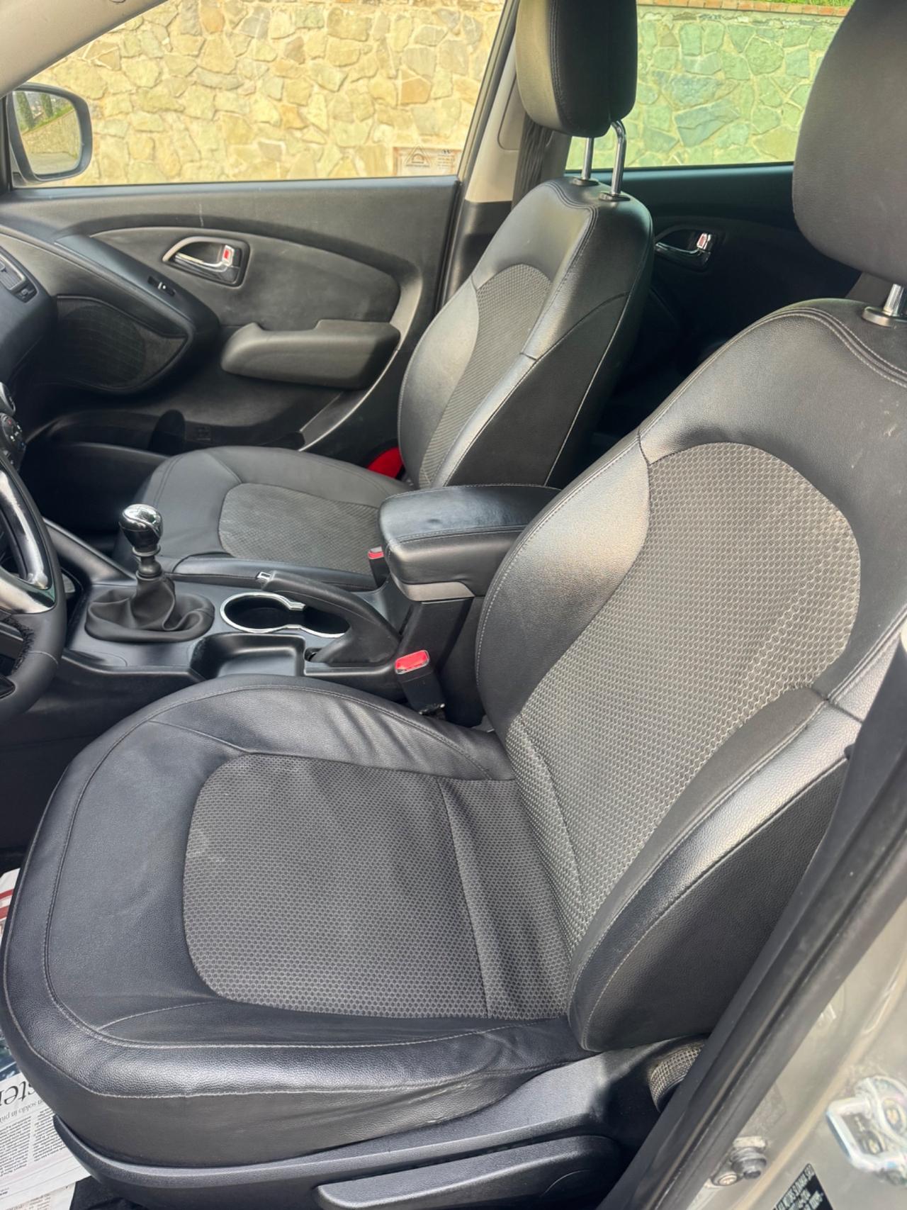 Hyundai iX35 1.7 CRDi 2WD 2011