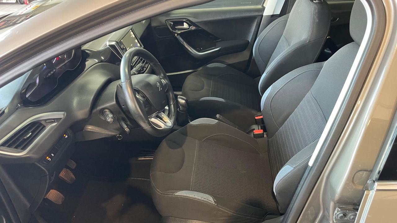 Peugeot 208 1.4 HDi 68 CV 5 porte Allure
