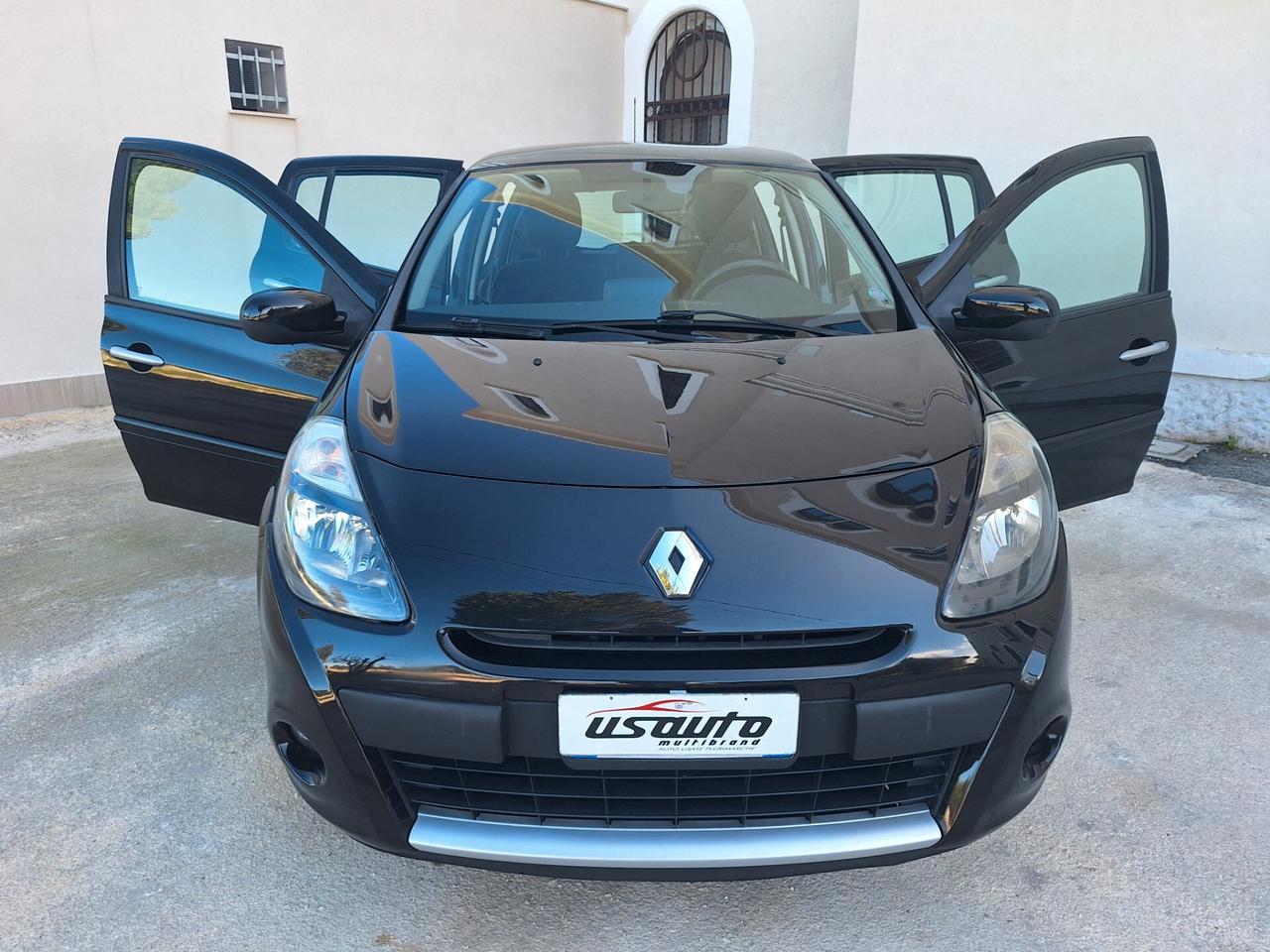 Renault Clio 1.2 5 porte NAVI PERFETTA 2012