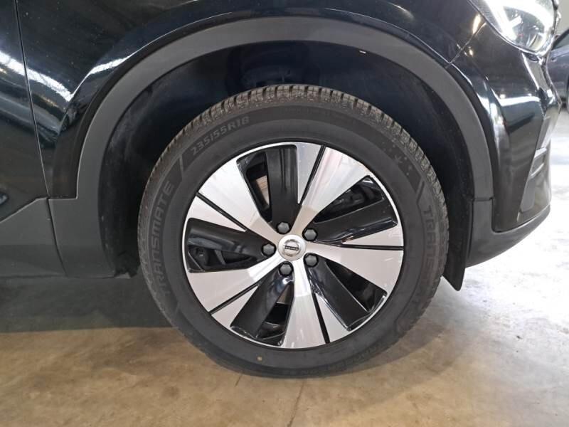 VOLVO XC40 T4 PLUG-IN AUTOCARRO N1