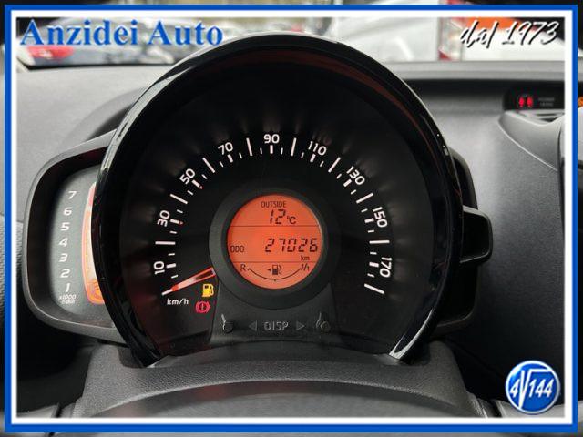 CITROEN C1 1.0 VTi 72 5 porte Shine Carplay