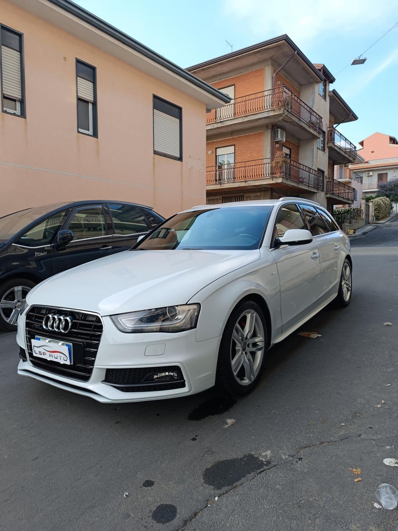 Audi A4 Avant 2.0 TDI 150 CV SLINE QUATTRO