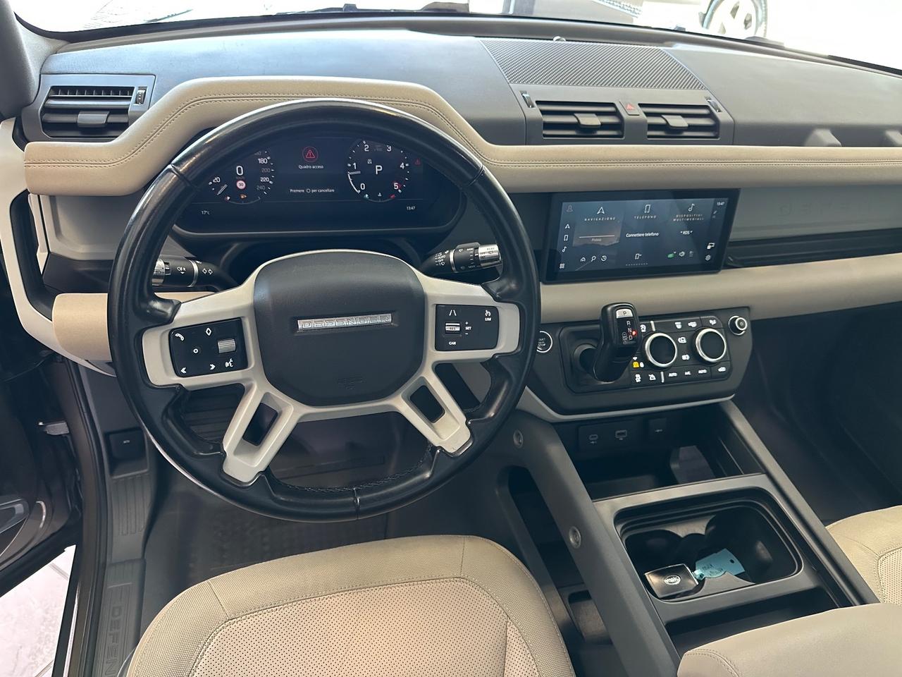 Land Rover Defender 110 2.0 SD4 AWD Auto SE GANCIO TRAINO