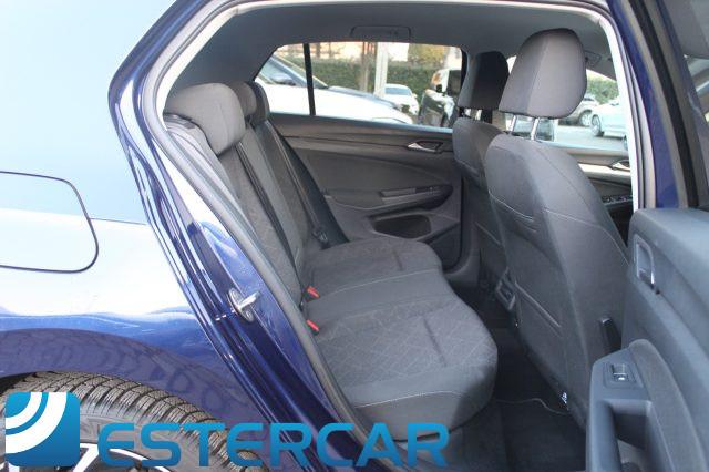 VOLKSWAGEN Golf 8 2.0 TDI DSG Life