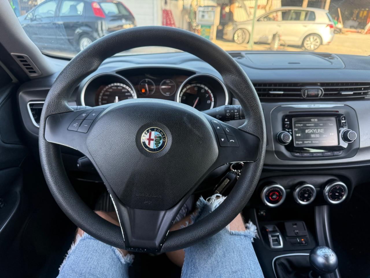 Alfa Giulietta Turbo Benzina Metano EURO6B Neopatentati