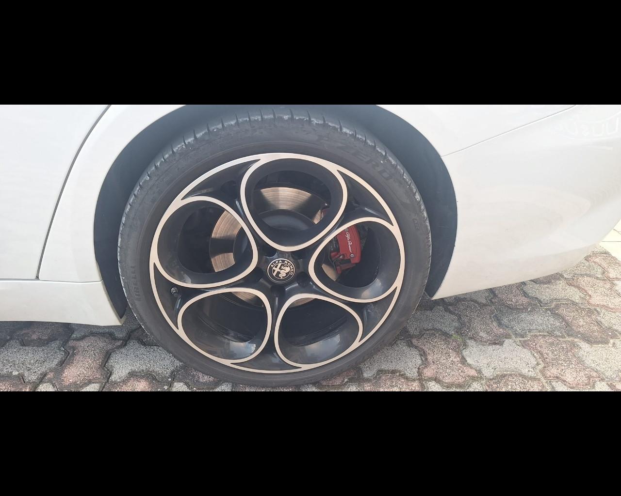 ALFA ROMEO Giulia (2016) - Giulia 2.2 Turbodiesel 160 CV AT8 Veloce