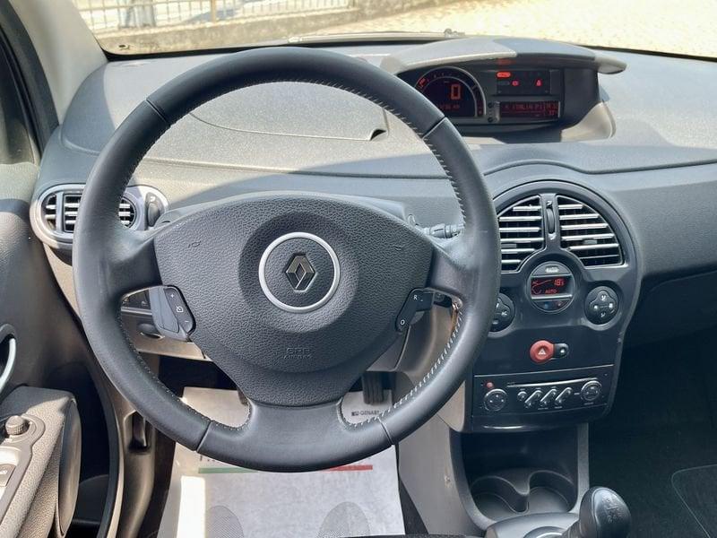 Renault Grand Modus 1.2 tce Live s/cr.contr.,esp 105cv