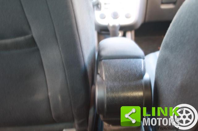 OPEL Corsa 1.2 3 porte b-color NEOPATENTATI