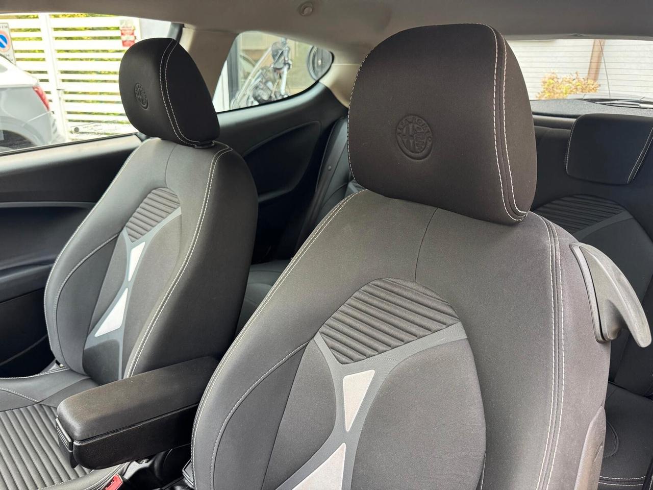 ALFA ROMEO MITO 1.3 JTDm 85cv RACER NEOP