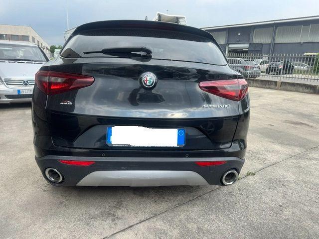 ALFA ROMEO Stelvio 2.2 Turbodiesel 180 CV AT8 RWD Business