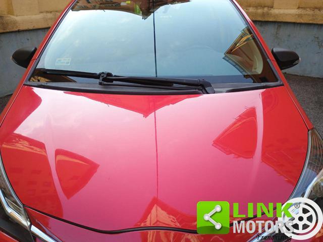 TOYOTA Yaris 1.0 5 porte Active 51 kw NEOPATENTATI