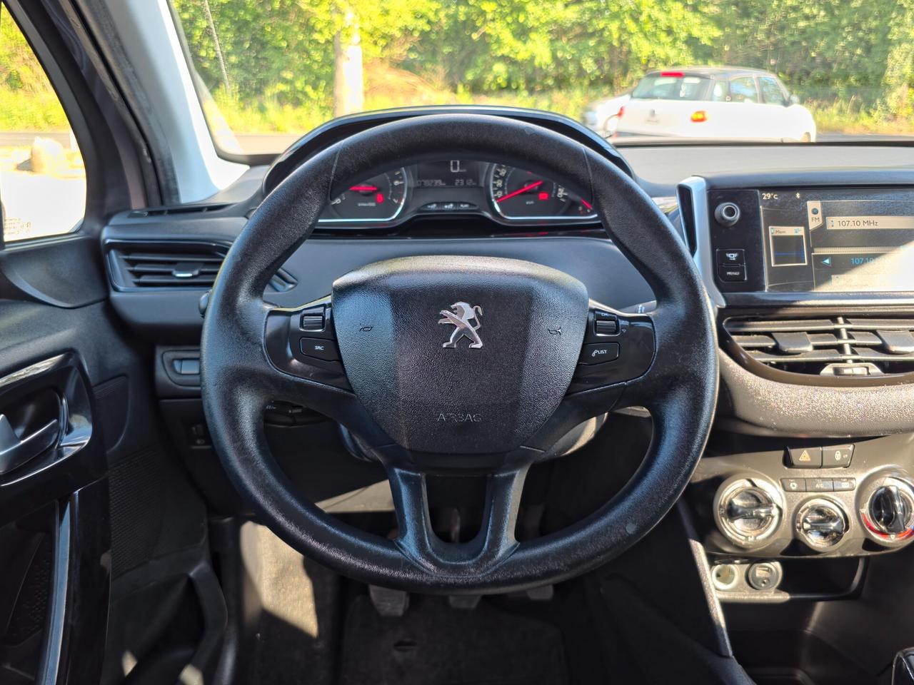 Peugeot 208 1.2 VTi 82 CV 5 porte Allure 2013-E5B Manuale NEO