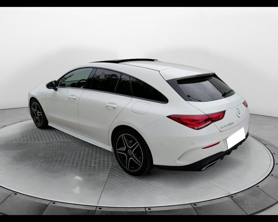 Mercedes CLA Shooting Brake 200 D Premium 8G-DCT