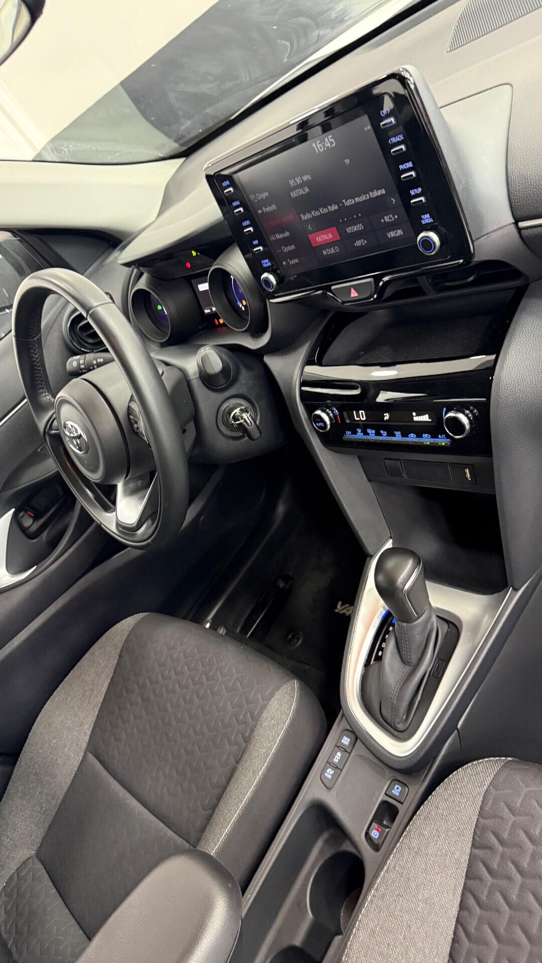 Toyota Yaris Cross 1.5 Hybrid 5p. VENDUTA