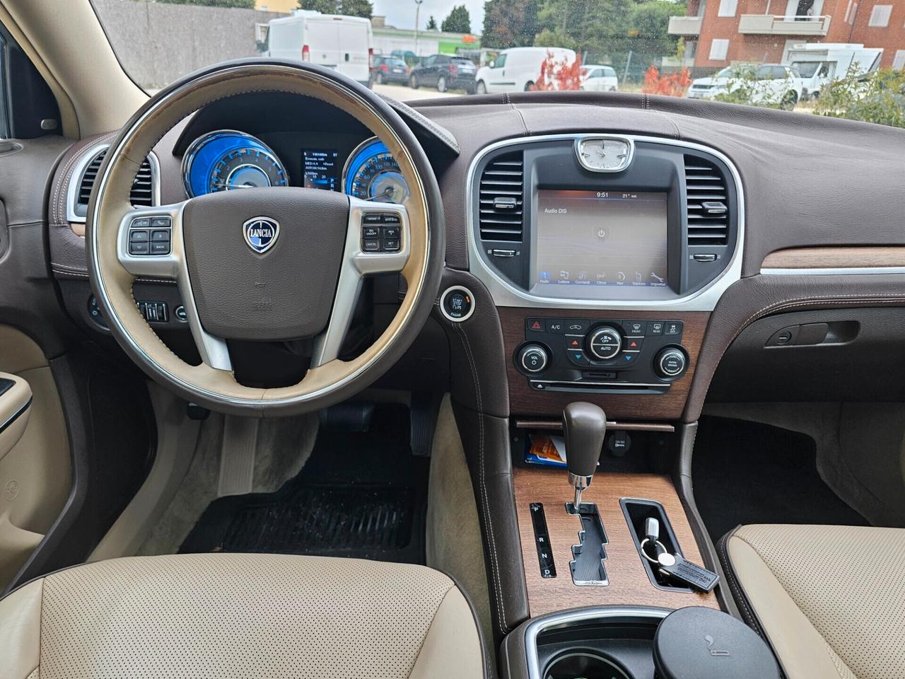 Lancia Thema 3.0 V6 Multijet II 239 CV Platinum