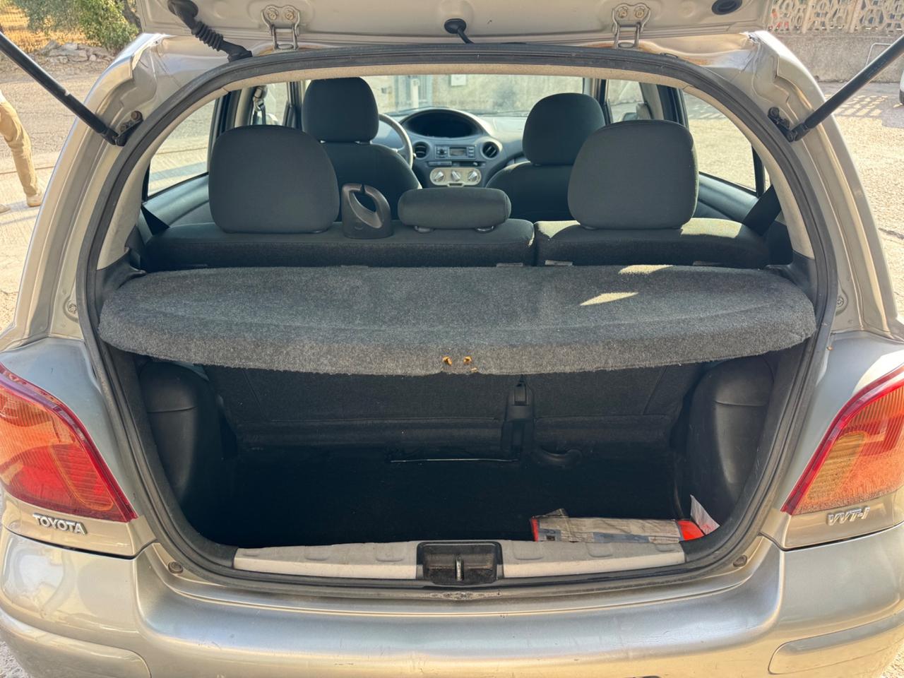 Toyota Yaris 1.0i 16V cat 5p Sol UNIPRO!