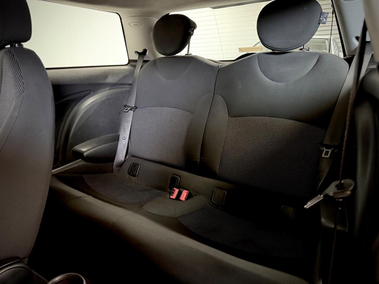 Mini 1.6 16V Cooper D