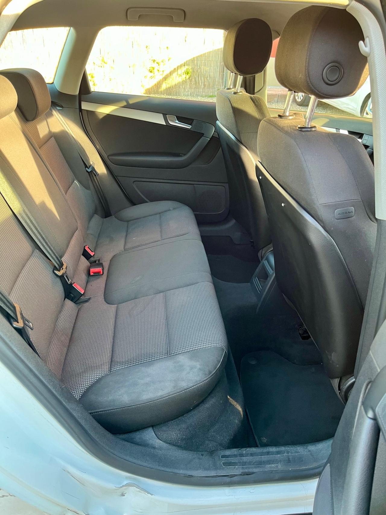 Audi A3 1.6 TDI 105 CV VEDI FOTO!