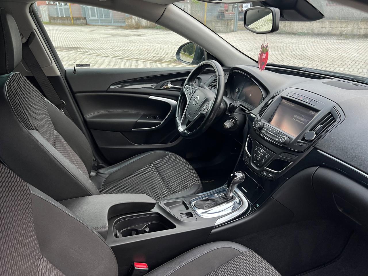 Opel Insignia 2.0 CDTI Sports Tourer aut. Cosmo