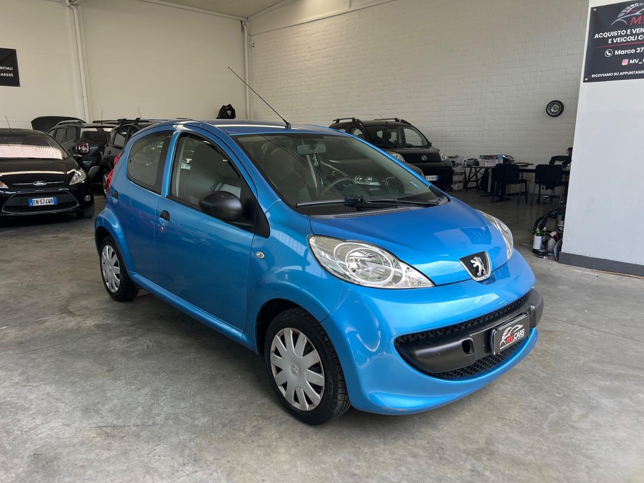 Peugeot 107 1.0 68CV 5p. Desir