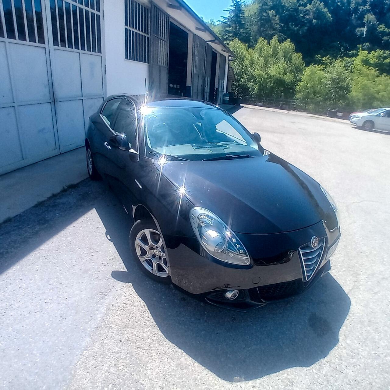 Alfa Romeo Giulietta 1.6 JTDm-2 105 CV Distinctive