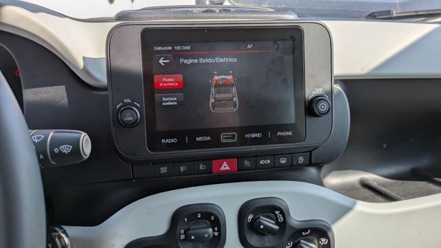 FIAT Panda Pandina Hybrid 1.0 70cv ANDROD/IOS DIGITAL COCKPIT