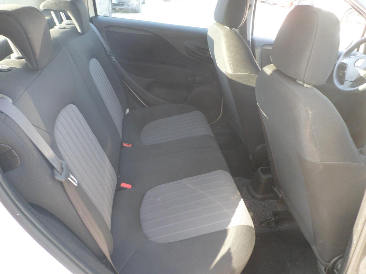 Fiat Punto 5 posti autocarro