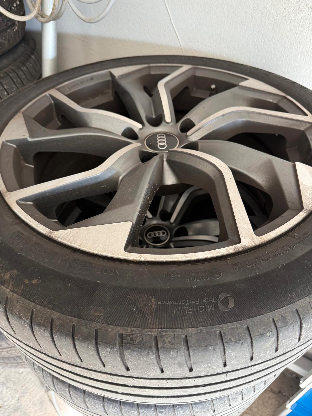 Audi Q3 SPB 35 TDI S line edition