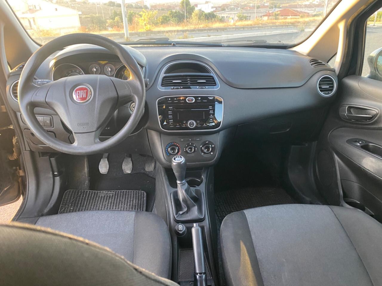 Fiat Punto 1.3 MJT II S&S 95 CV 5 porte Street