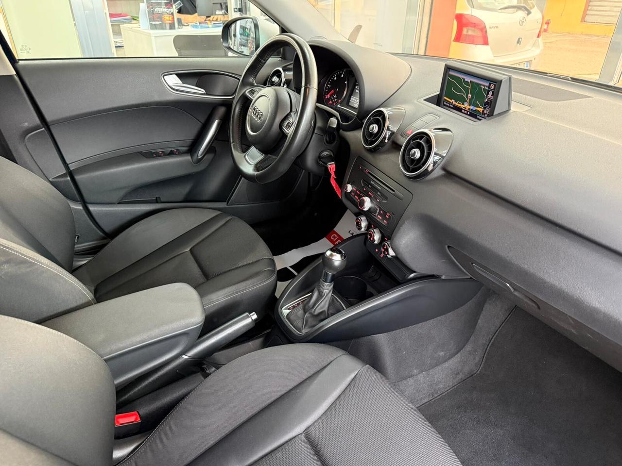 Audi A1 1.6 TDI S tronic line edition plus