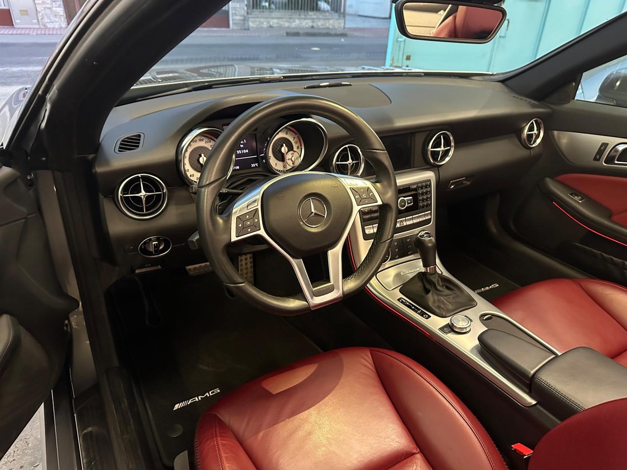 Mercedes-benz SLK 200 Premium - AMG Pack