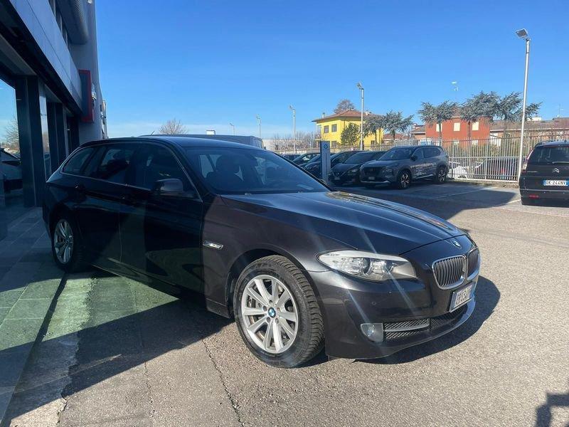BMW Serie 5 Touring 520d Touring Business aut. 1°PROP-GARANZIA-KM CERTIFI