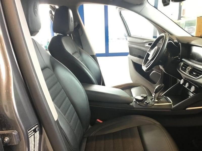 Alfa Romeo Stelvio 2.2 Turbodiesel 210 CV AT8 Q4 Super