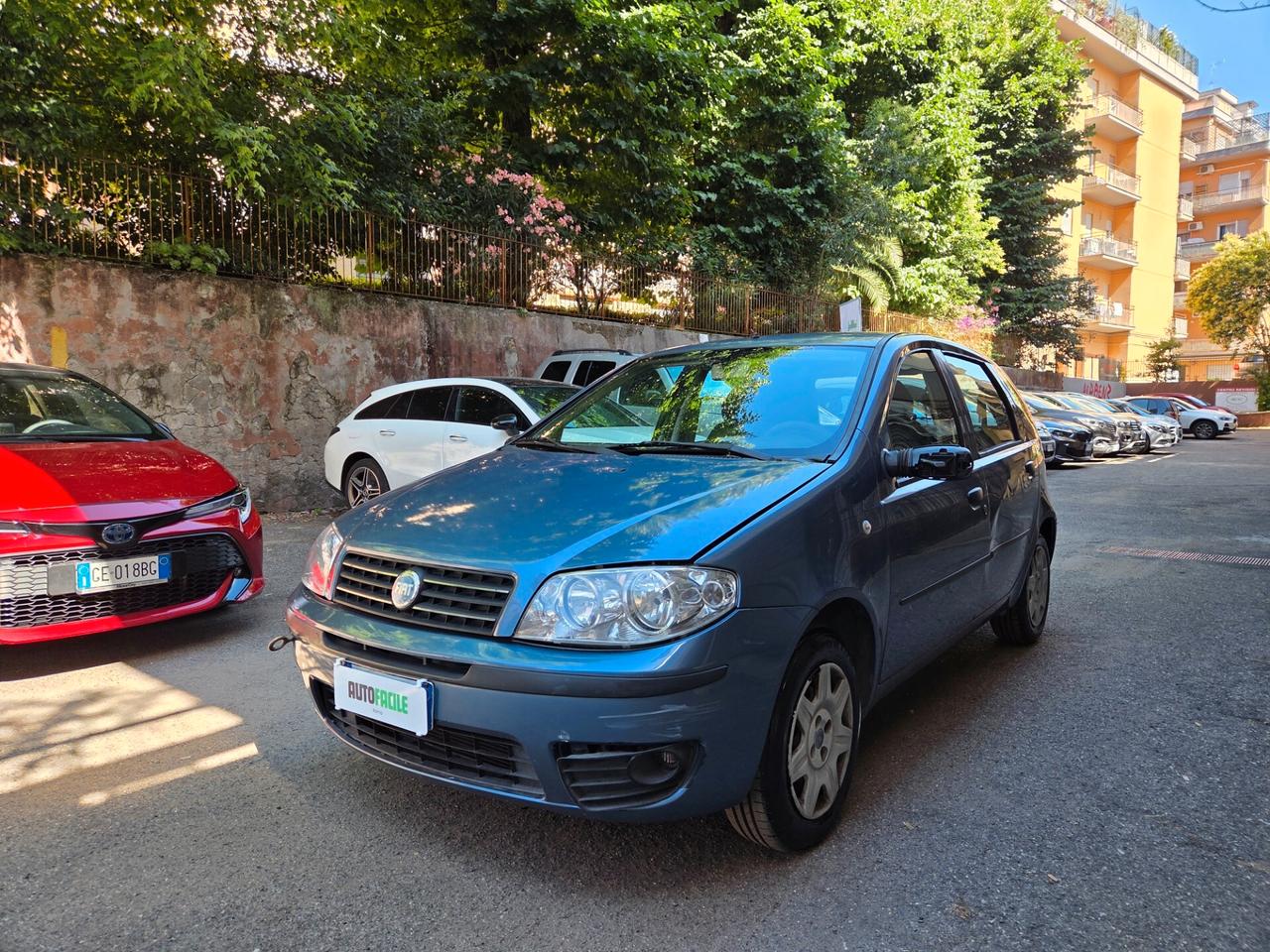 Fiat Punto 1.2 Dynamic 80cv - MARCIANTE
