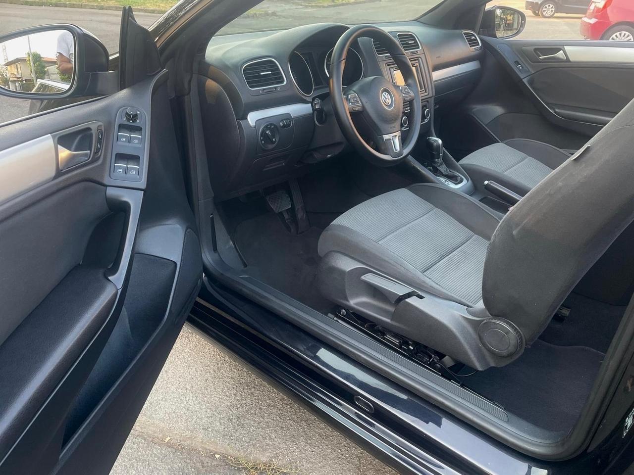 Volkswagen Golf Cabriolet 2.0 TDI DSG BlueM. Tech. 2013