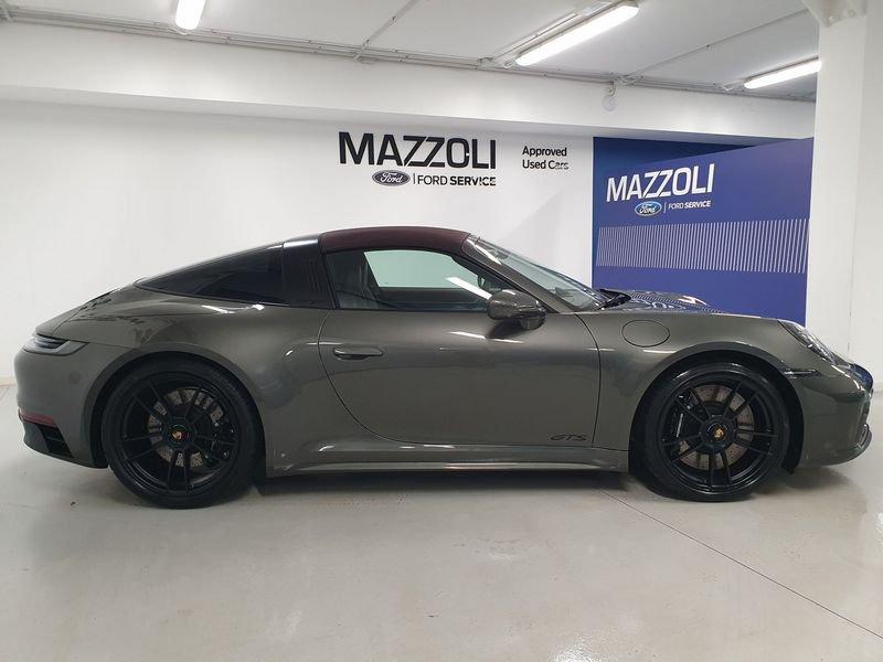 Porsche 911 992 Targa 4 GTS