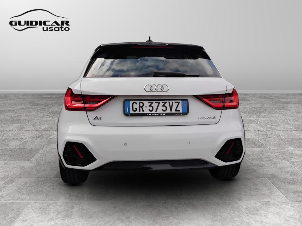 AUDI A1 II 2022 allstreet - A1 allstreet 30 1.0 tfsi Identity Contrast 110cv