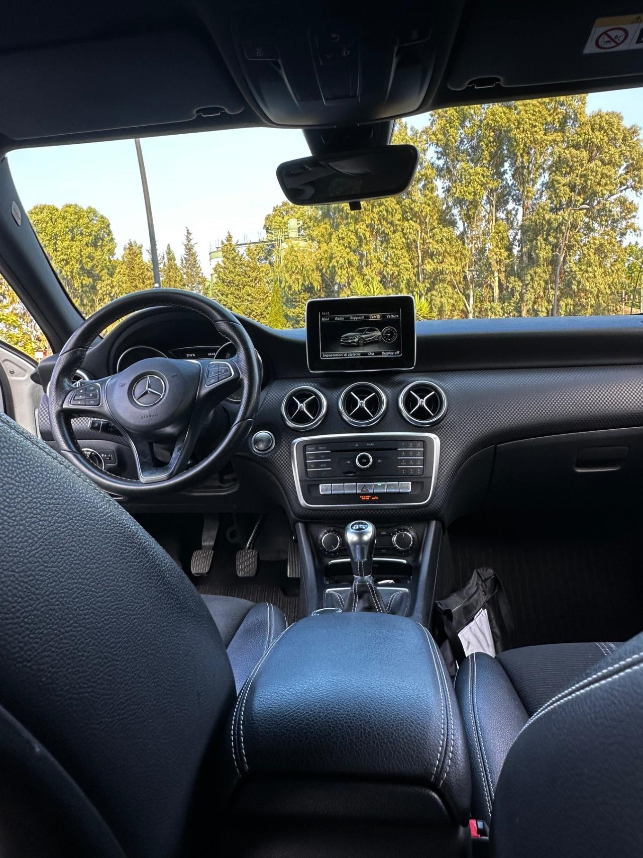 Mercedes-benz A 180 d Business