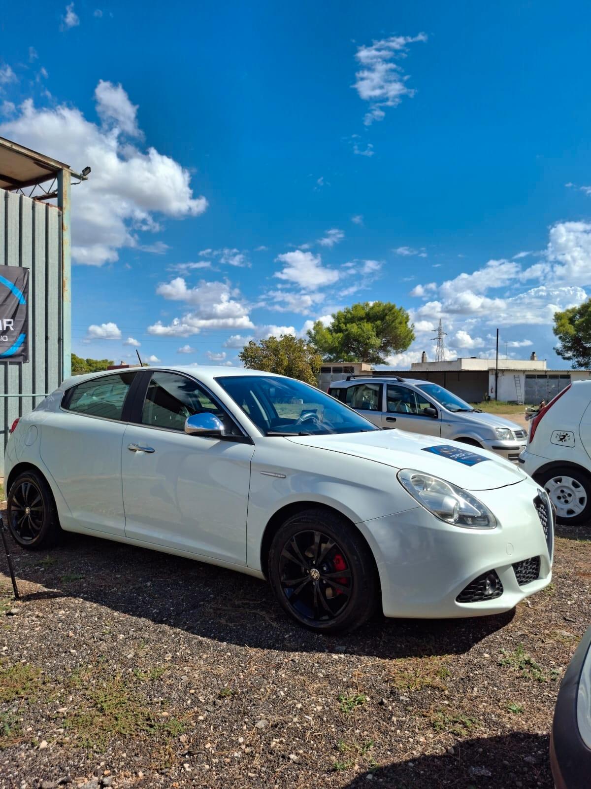 Alfa Romeo Giulietta 1.6 JTDm-2 105 CV Exclusive