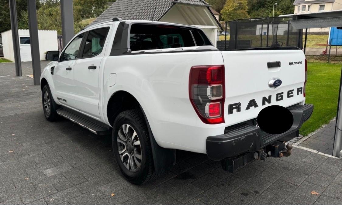 Ford Ranger 2.0 TDCi aut. 213CV DC Wildtrak 5 posti Restyling